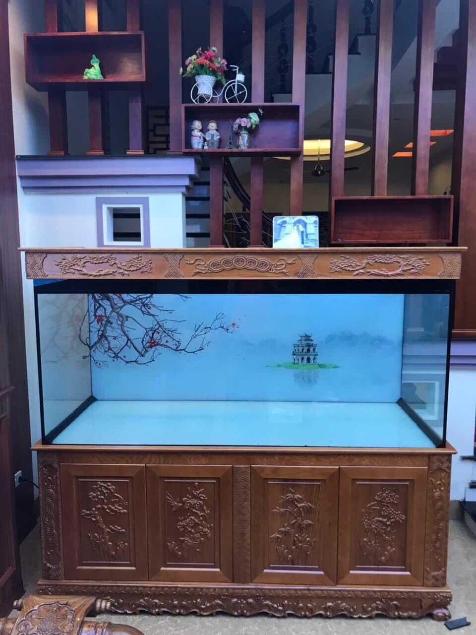 Mẫu Bể Cá Rồng Đục Tứ Qúy